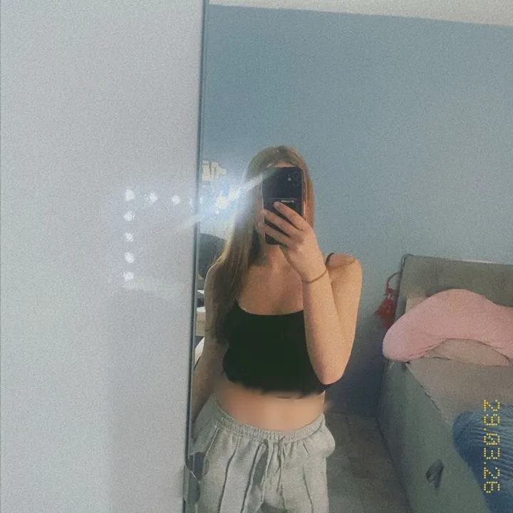 @hayley_988