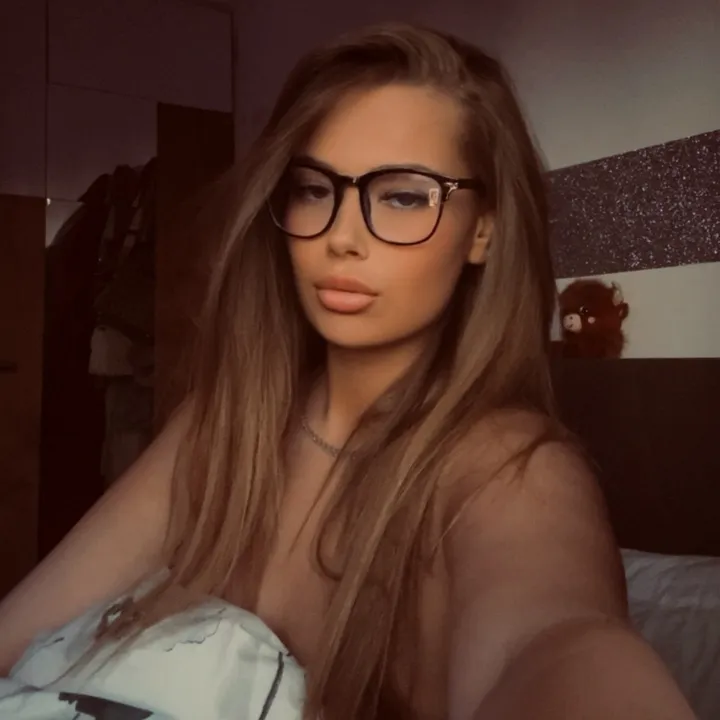 @becss004