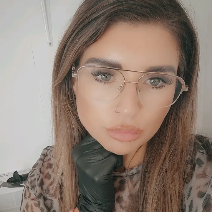 @lauren_brows_lashes