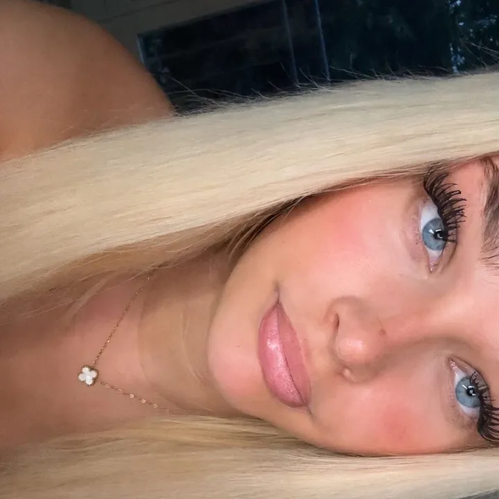 @ayl1nlaurent