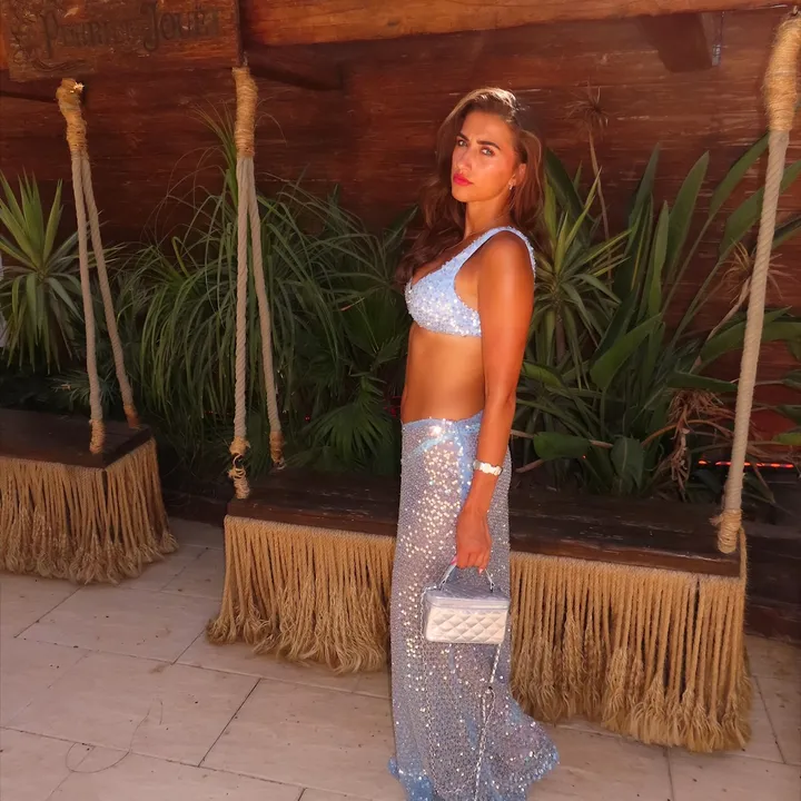 @tillyrosexx1