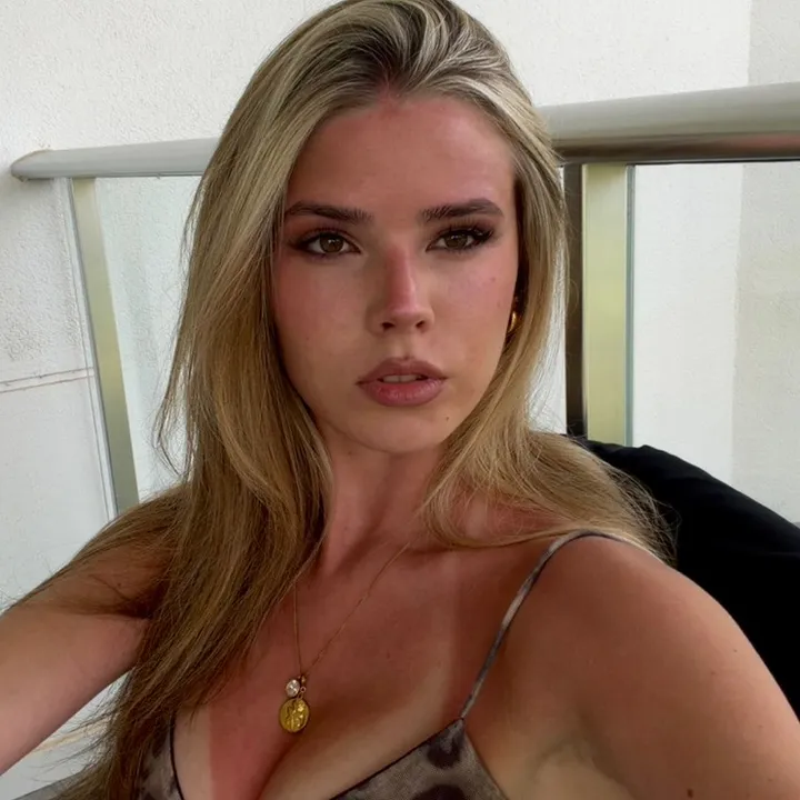 adelina.fv