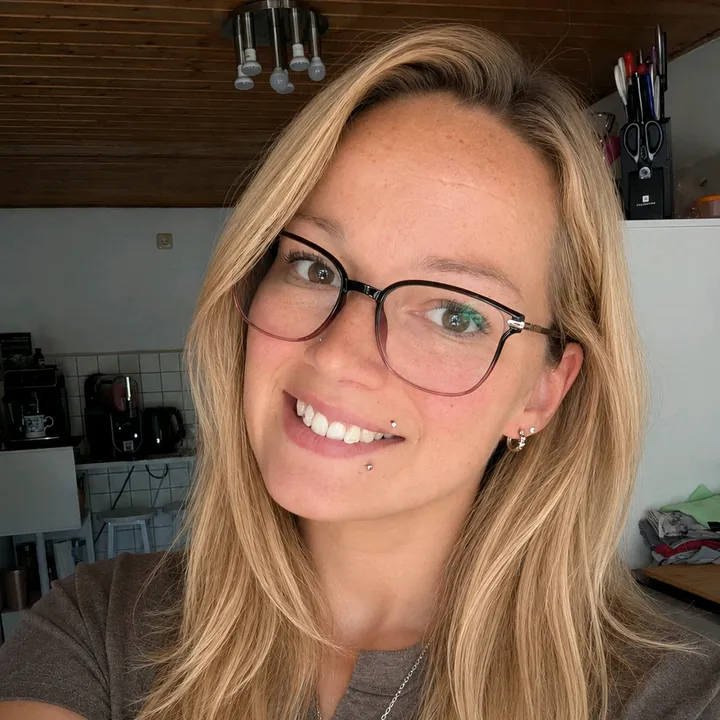 julzi007
