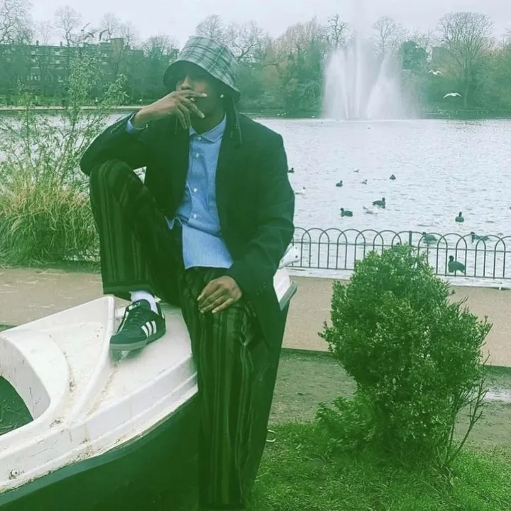 @2phoneflacko