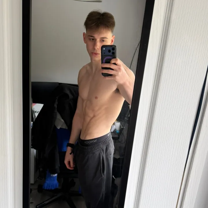 @_finlayy