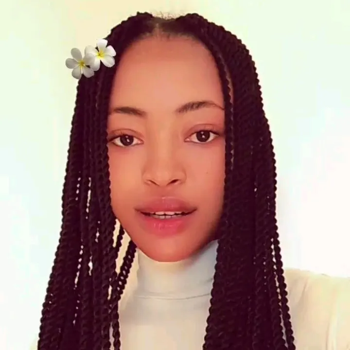 @aminatakoroma1573