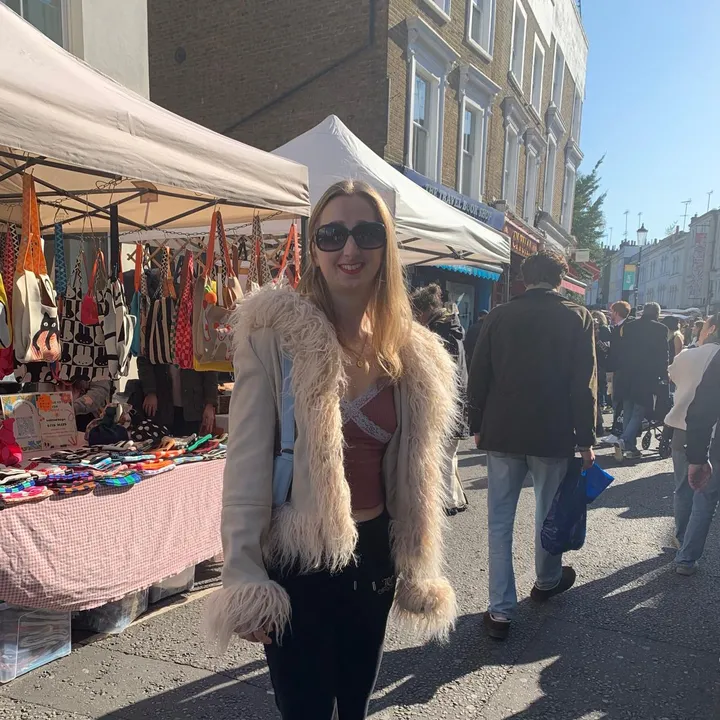 ._ella_bella_