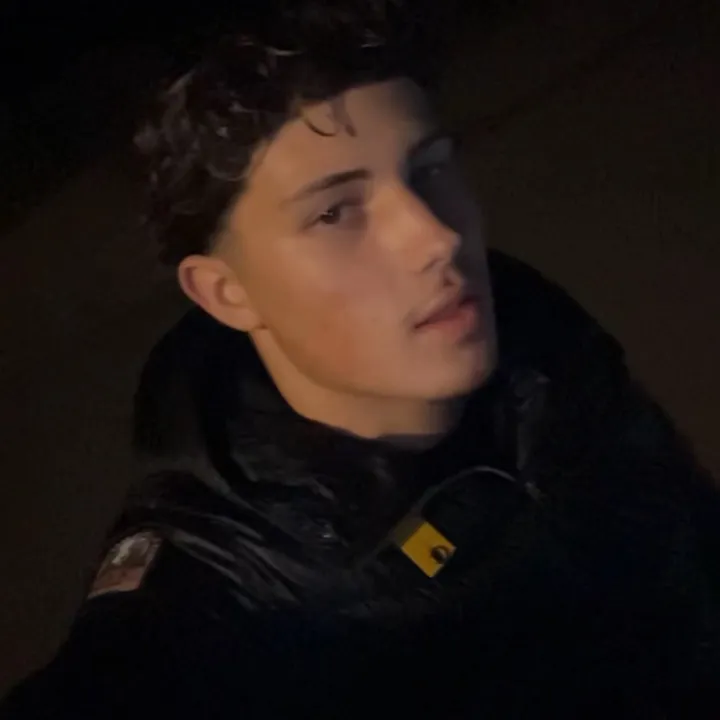 julian_izda