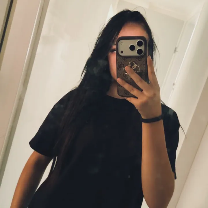 @evy.privex0313