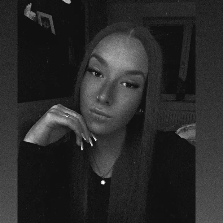 charline_koeln