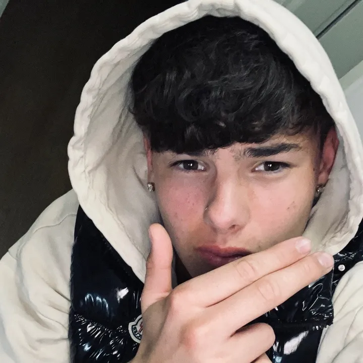 _thomasfavaro_