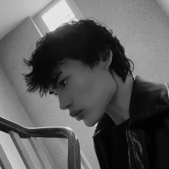 @00holyhair