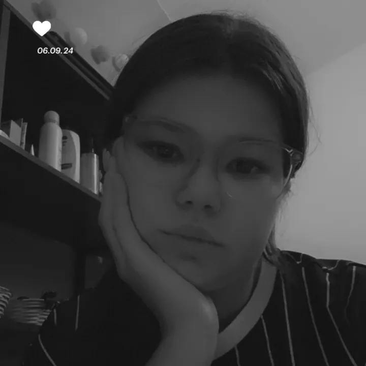 @82828hi