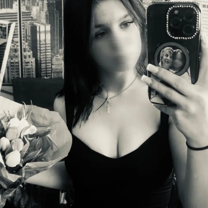 ew_emmaaa