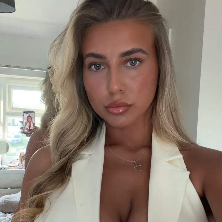 @brooke2311x