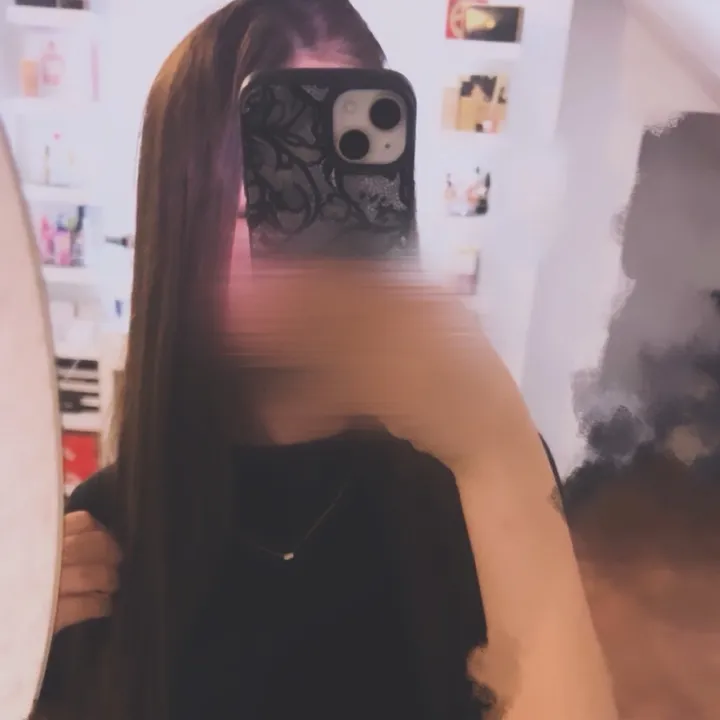 melinaaa9059