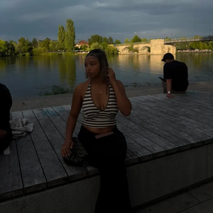 emiii_o8
