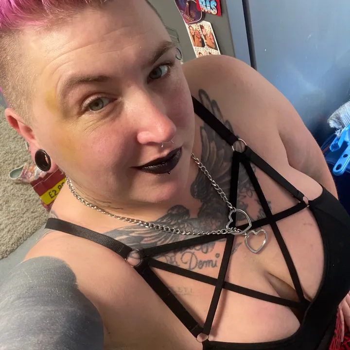 damagedgoddess91