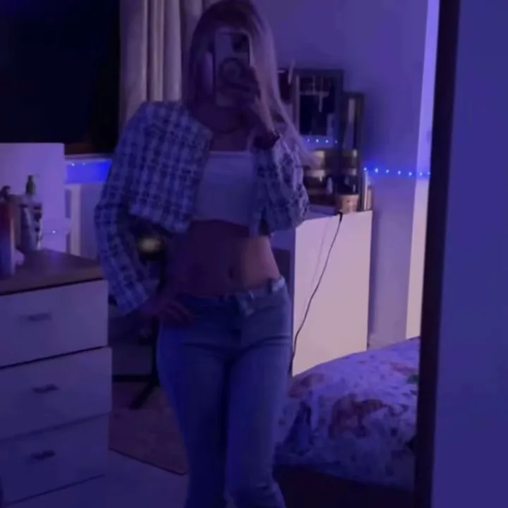 @lillymaispam2