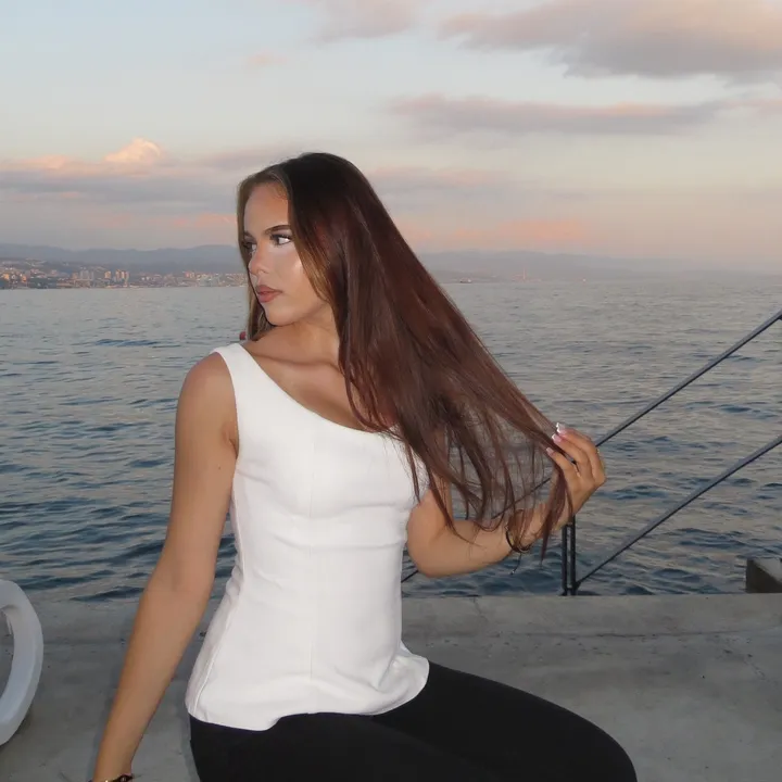 @dje.bellaa