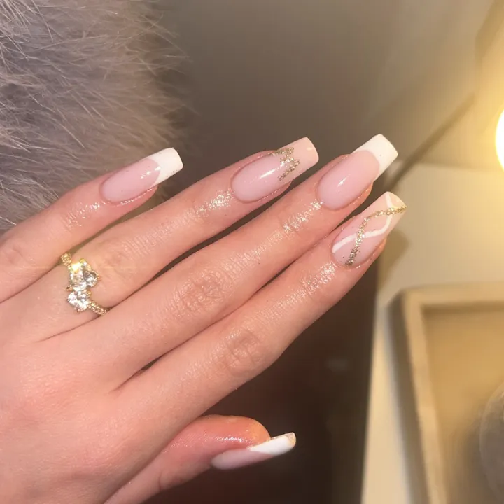 ellasnailssss