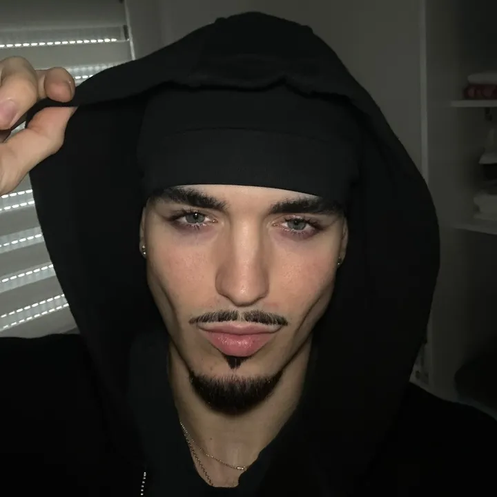@75xeno