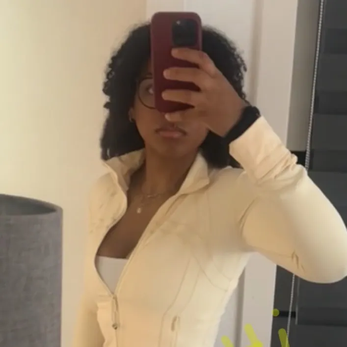 @uservvvvvv733