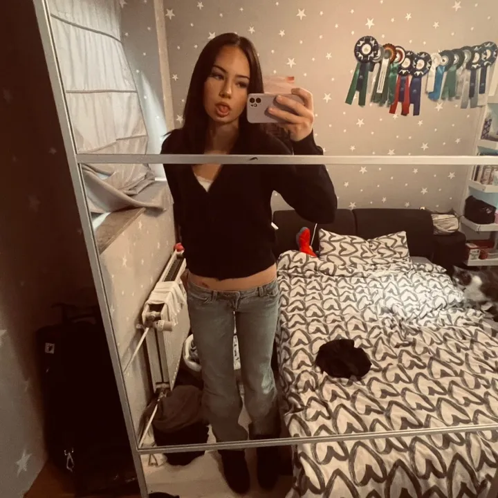 @shani_lrzn