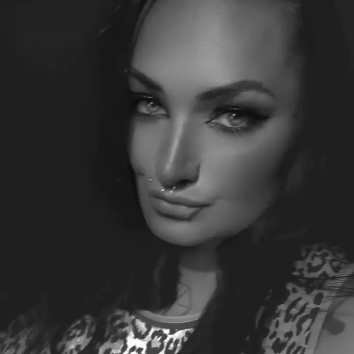 miss.bones82