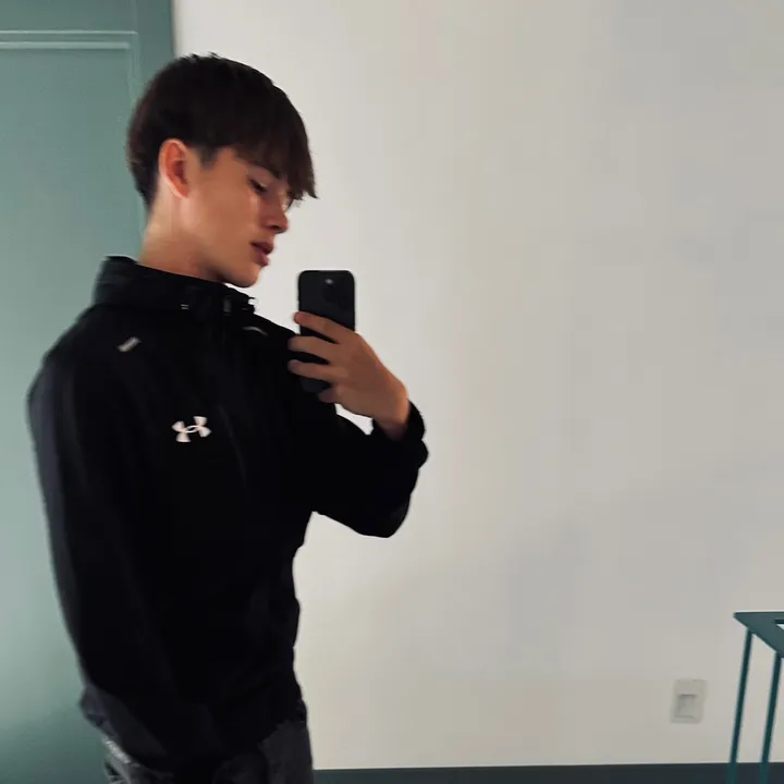 @antoniobuenoo