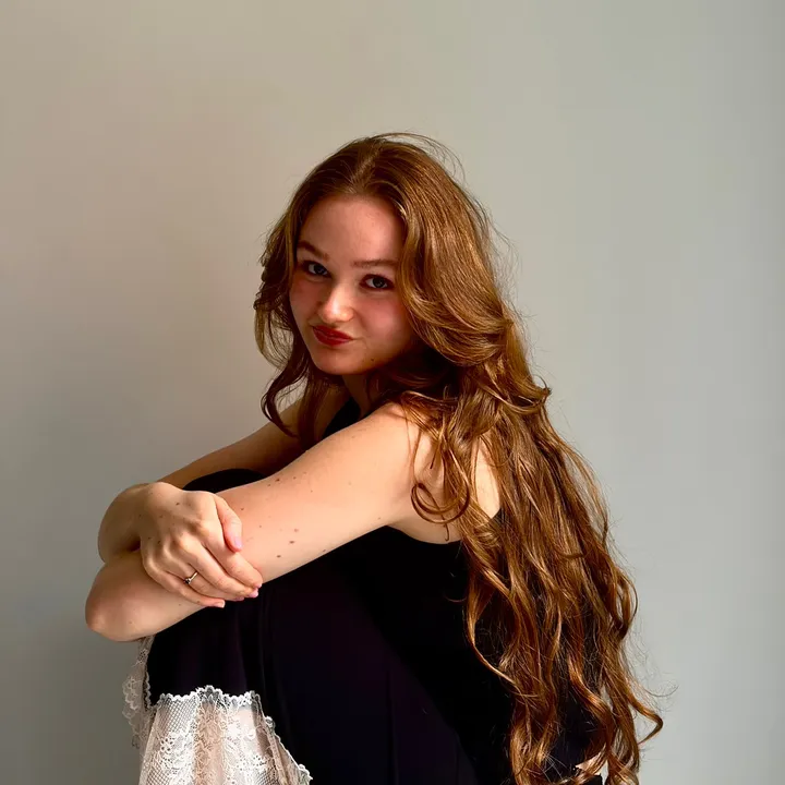 author.myla