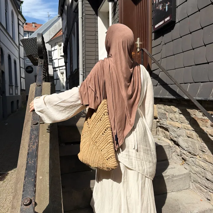 aesthetic.khadi