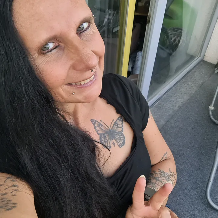 @enibas1982