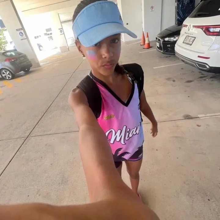 @iadoredejaclark