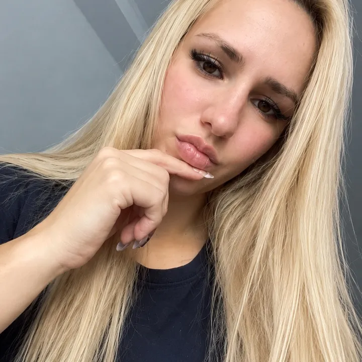 justinekellyrebecca