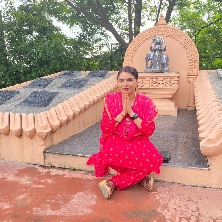 @radhika10831