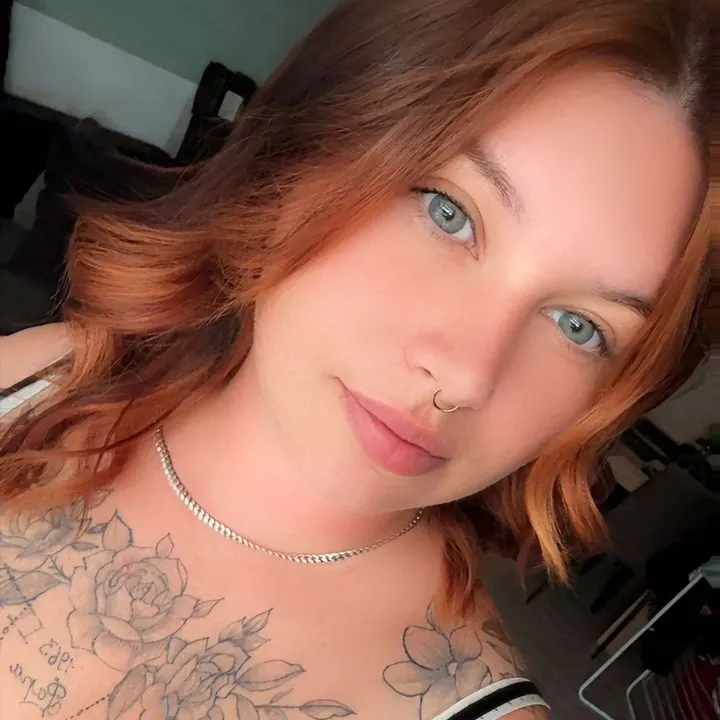 @alexjoleen0