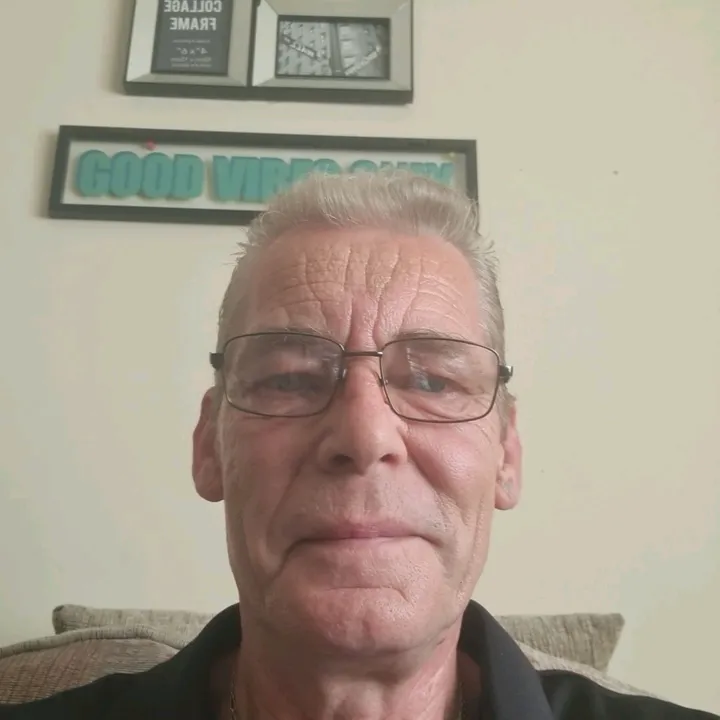 nigel.gray64