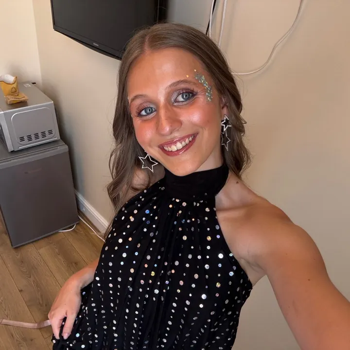 @nanashitaa