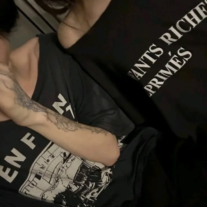 @noesiswithin