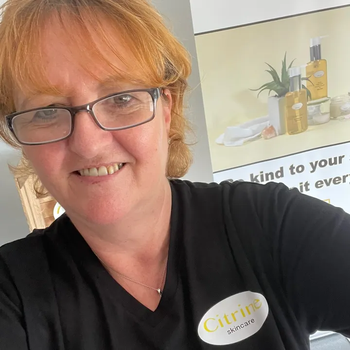 llywelacitrineskincare