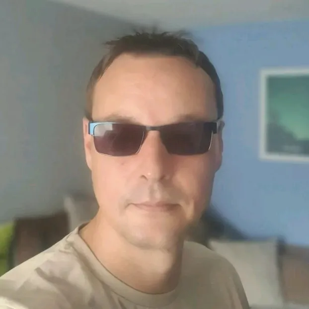 @daveholland997