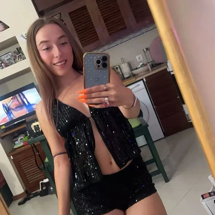 carolinasofia24