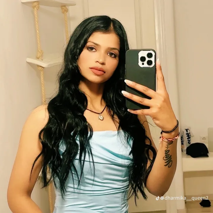 dharmika__queen2