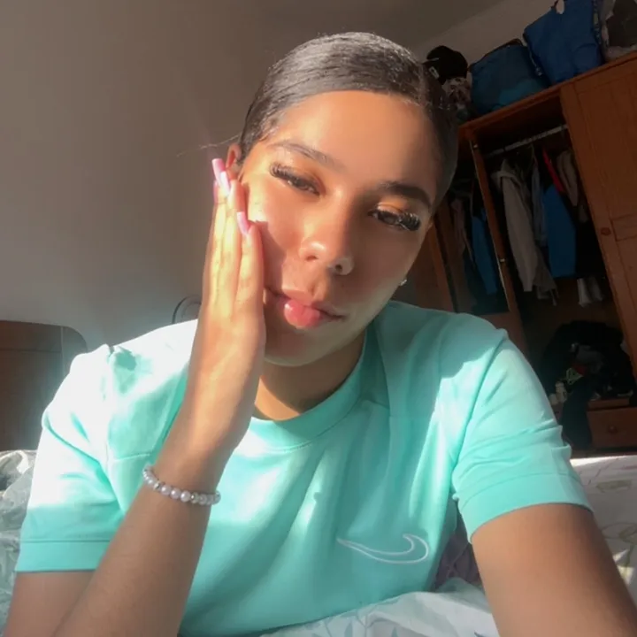 latina.273