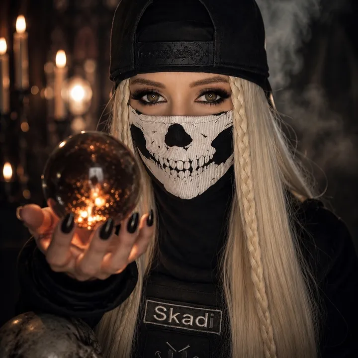 @heartlessqueen6119