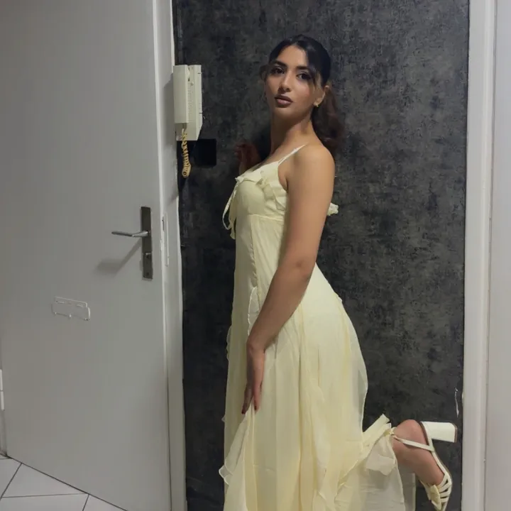 anisa.y_