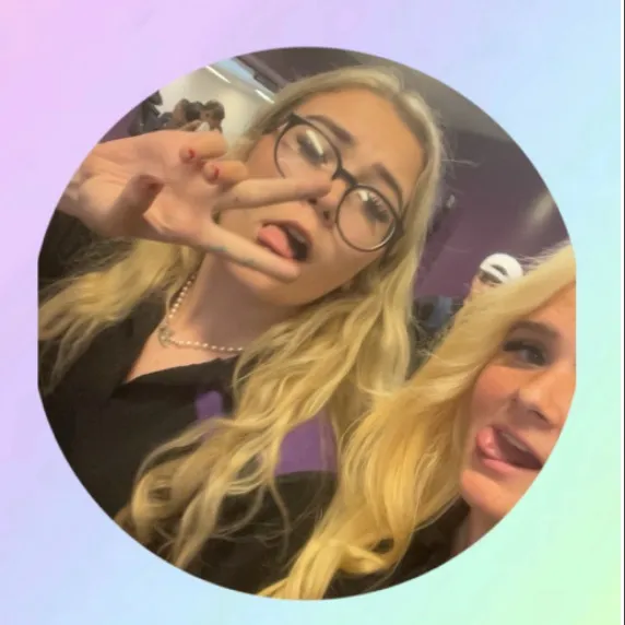 lottielou215
