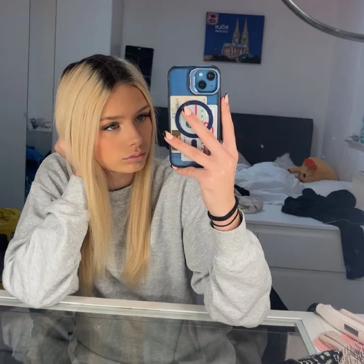 mariella_1605