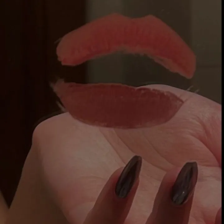 emi_ly_emi